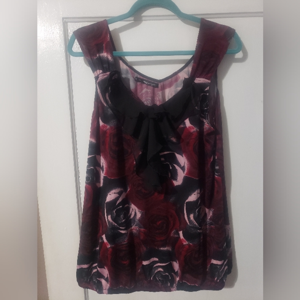 Maurices Black and Raspberry Ruffled-front Top, Size 1X - Picture 6 of 6